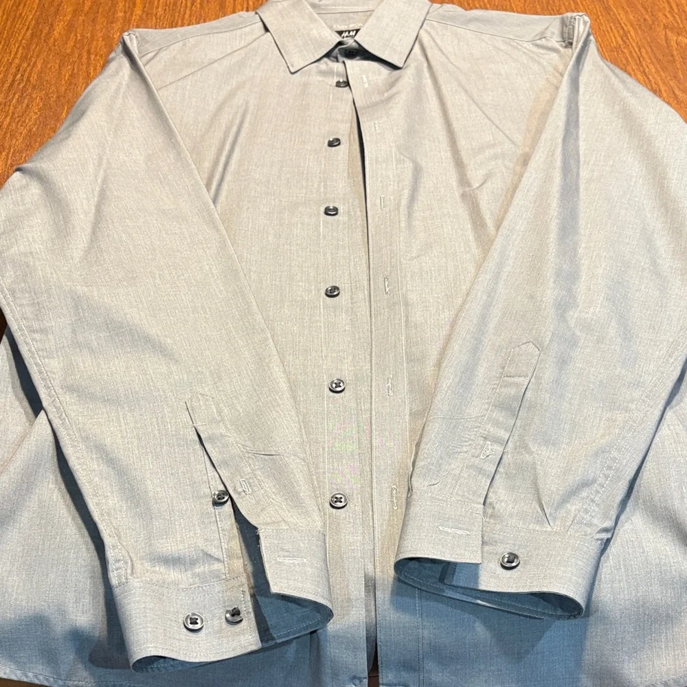 H&M Light Gray Dress Shirt - Picture 3 of 4
